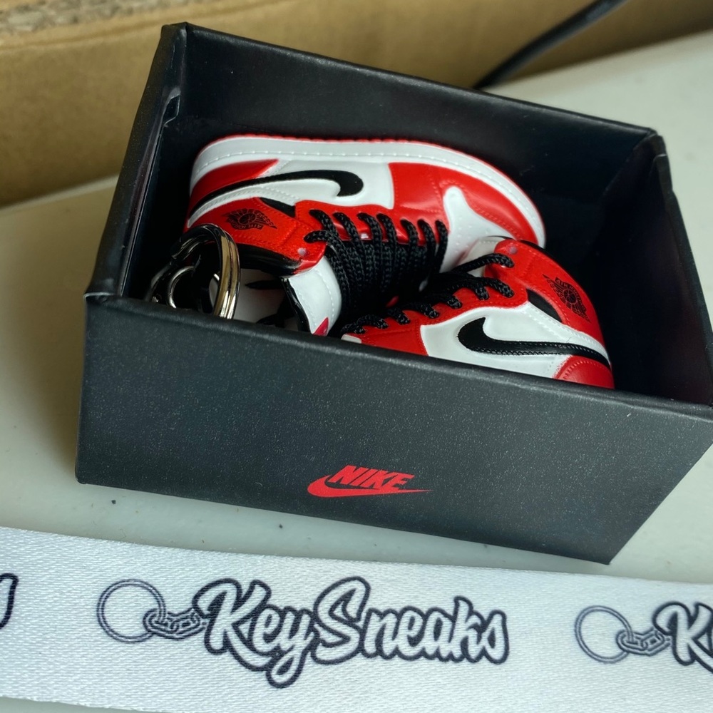Keychain sneakers 3D